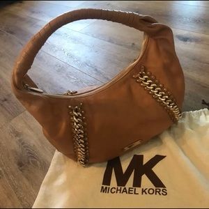 Michael Kors ID Chain Hobo